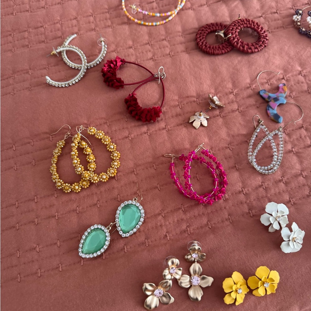 29 pairs of earrings.